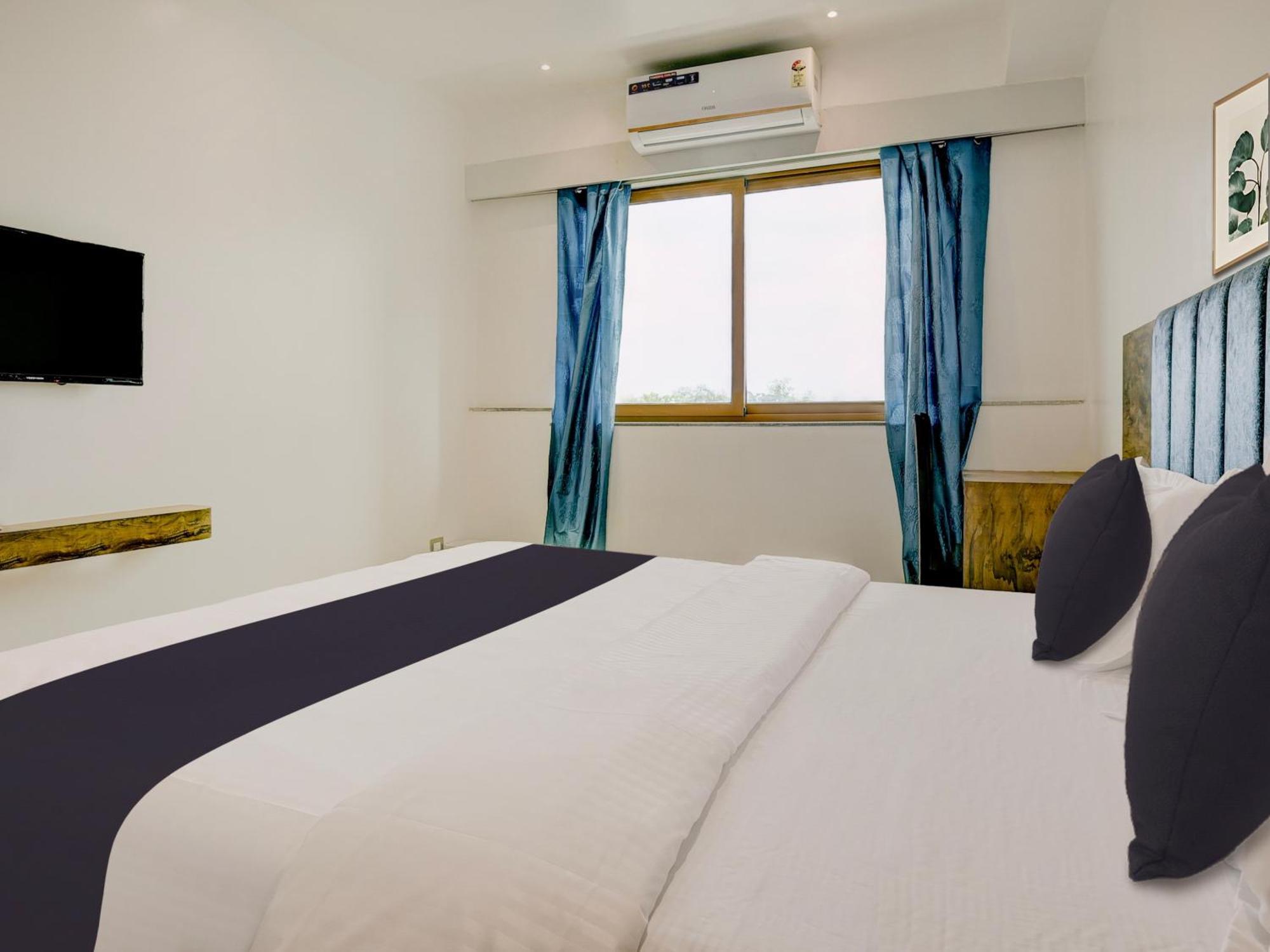 Townhouse Madgaon Hotel Raia Bagian luar foto